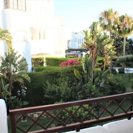 Medina Del Zoco - Apartamento Con Jardines Y Piscina Sitio de Calahonda